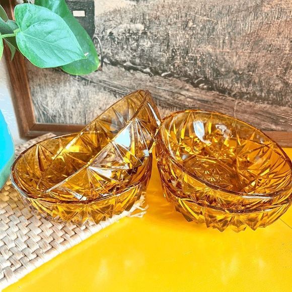 Indiana Glass Co. Dining Vintage Amber Cut Glass Sawtooth Bowls Set
